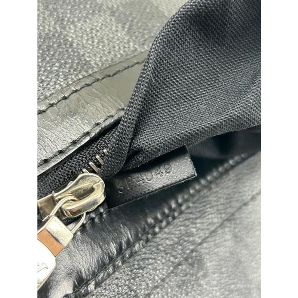 Louis Vuitton danger graphite crossbody messenger shoulder bag - Picture 9 of 9
